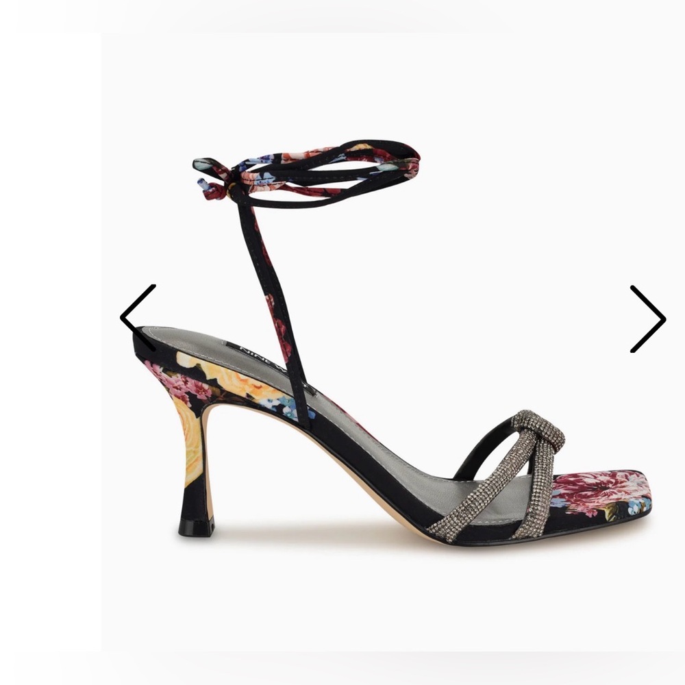 NWT Nine West Raqchel Rhinestone Bow Ankle Wrap Sandals